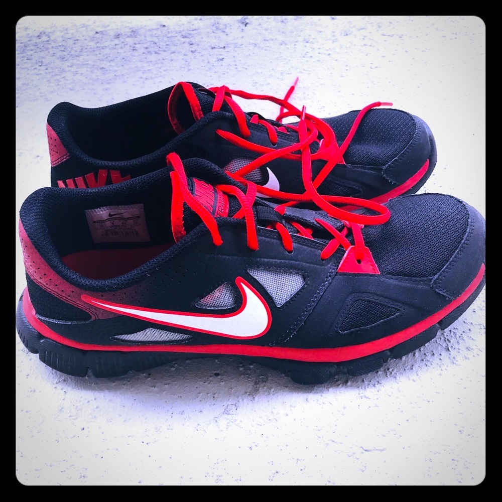 Nike Athletic FitSole | Size 10 | Color- Red & Blk